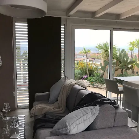 Ferienwohnung Sunset Terrazza Reggio Calabria Exterior foto